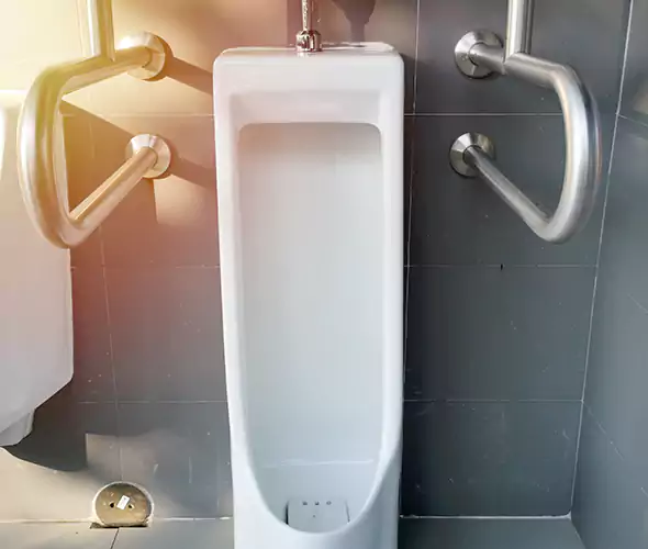 Expert Urinal Installation in Davie, FL: Schedule Reliable Plumbing Services with Us