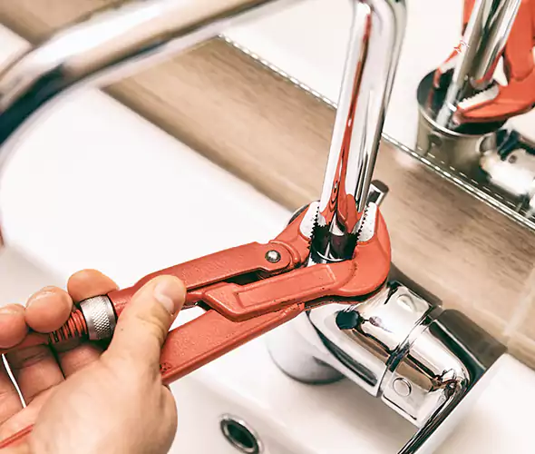 Expert Leak Repair Plumber in Davie, FL